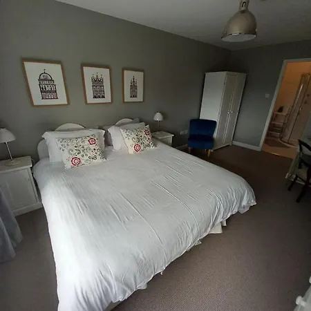 Bed & Breakfast Atlantic Shore *